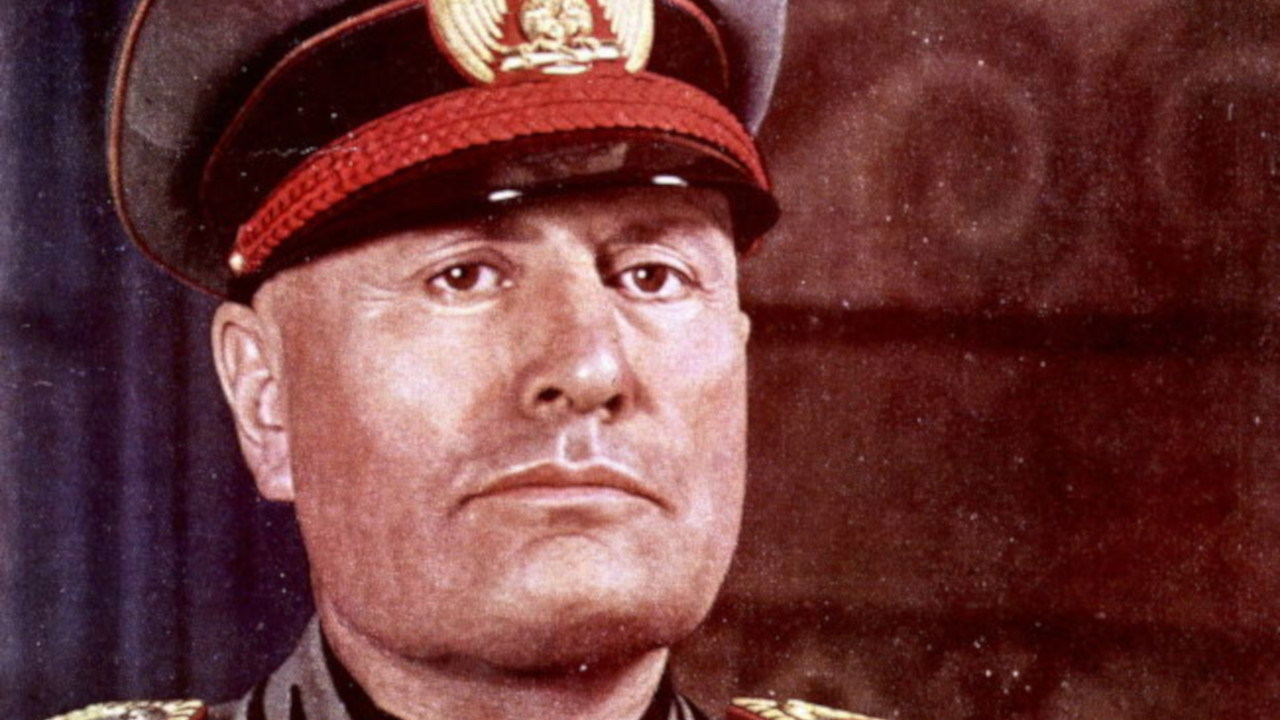 De escritor a inspiração para o Führer: 8 fatos sobre Benito Mussolini