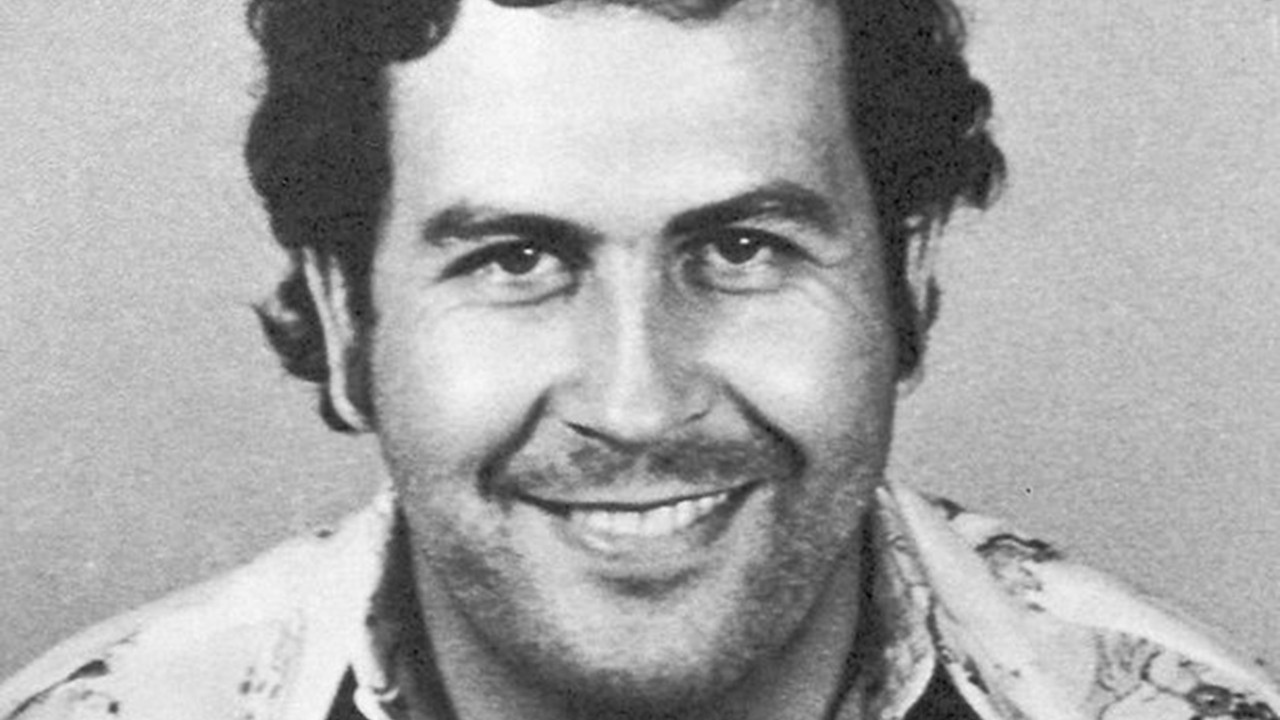 Irmão de Pablo Escobar declara guerra ao empresário Elon Musk