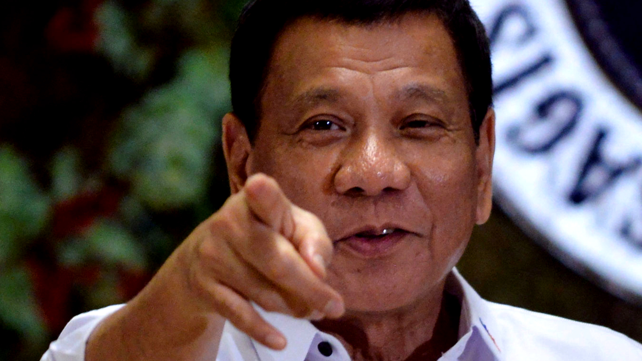 Presidente das Filipinas decreta o fim da Igreja Católica: “Desaparecerá em 25 anos”