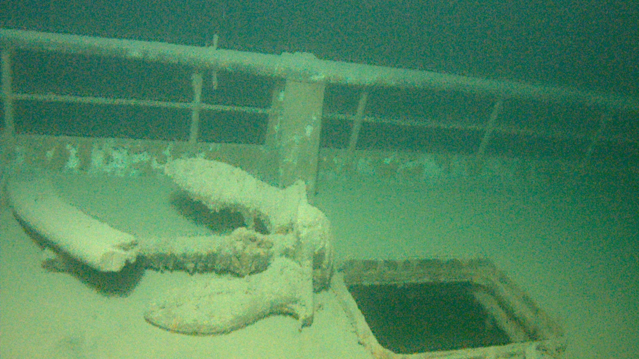 Navio fantasma centenário é encontrado nos Grandes Lagos, EUA
