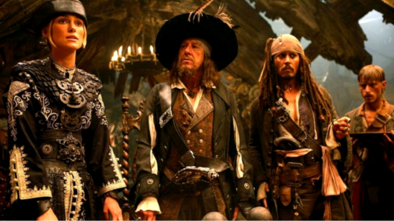 Existe uma diferença entre piratas, corsários e bucaneiros?