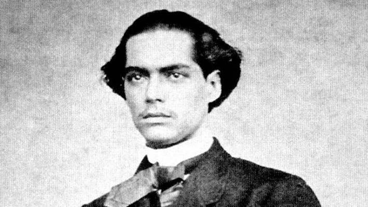 “Que o pavilhão se lave no teu pranto” — Há 148 anos, morria Castro Alves