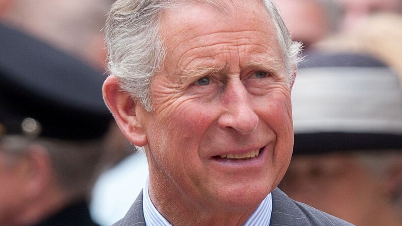Após diagnostico positivo para coronavírus, príncipe Charles tem alta
