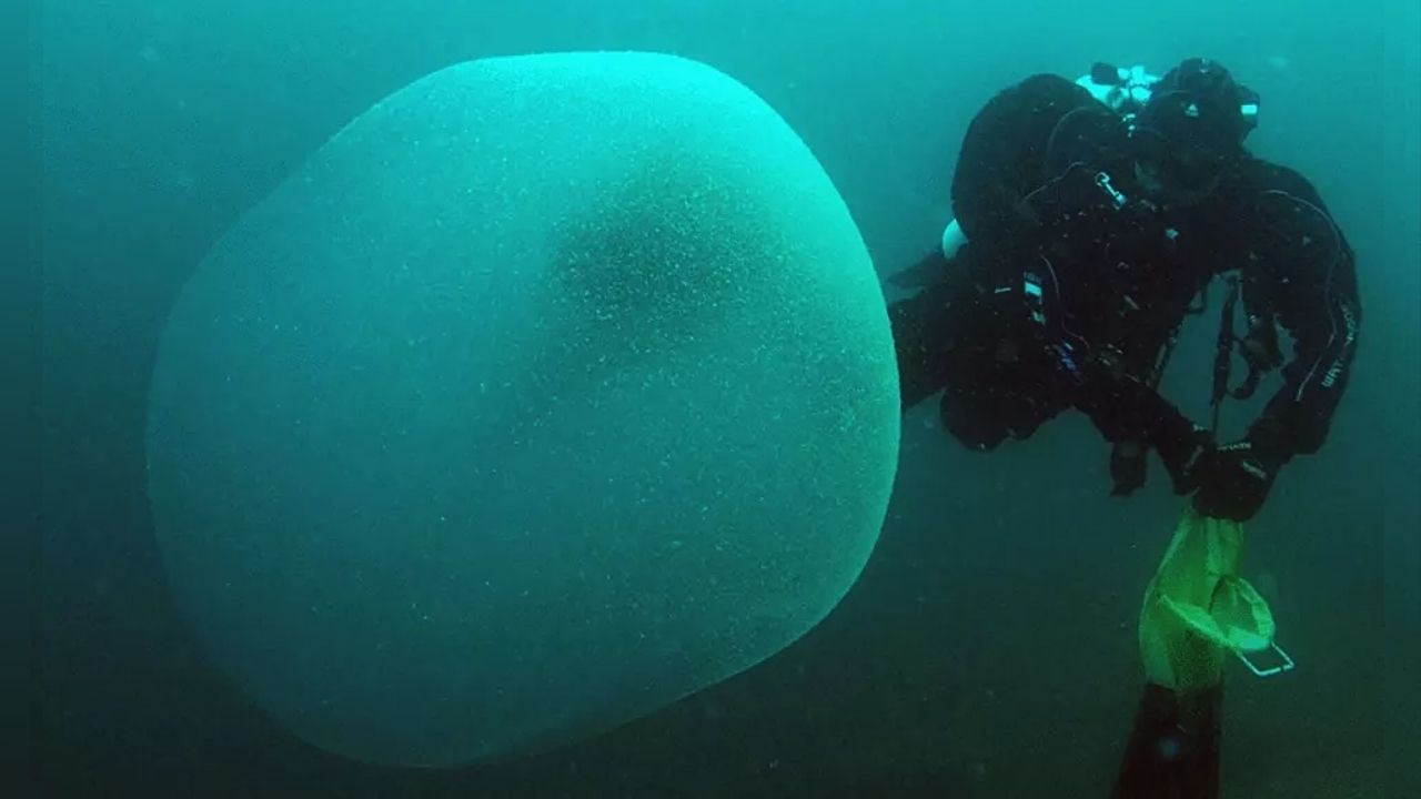 O que são as misteriosas ‘bolhas flutuantes’ encontradas na Noruega?
