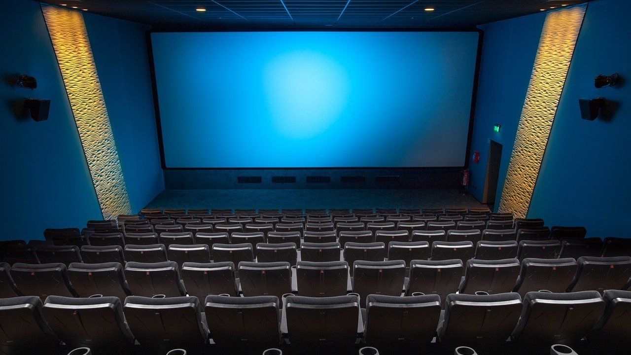 Pela primeira vez na História, Brasil registra público zero em salas de cinema