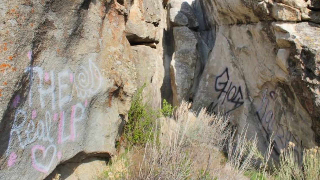 Local histórico dos Estados Unidos, que remonta à década de 1840, é vandalizado