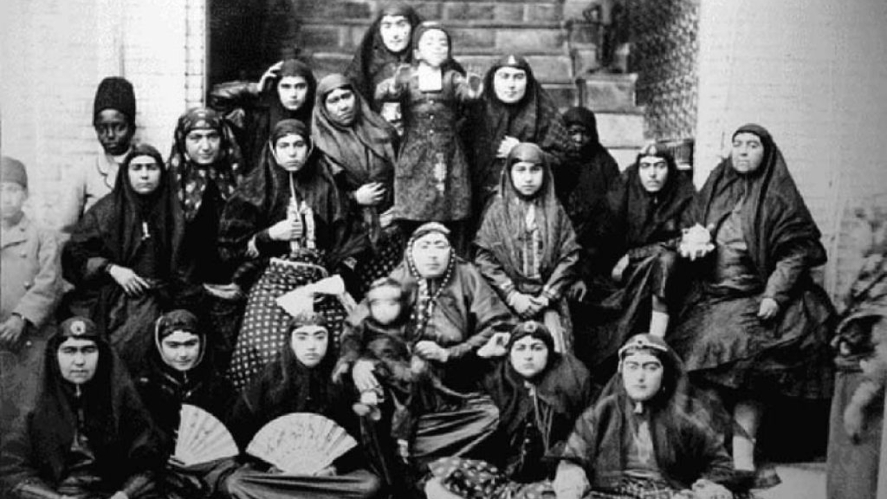 O harém do Xá Naser al-Din Shah Qajar em imagens raras