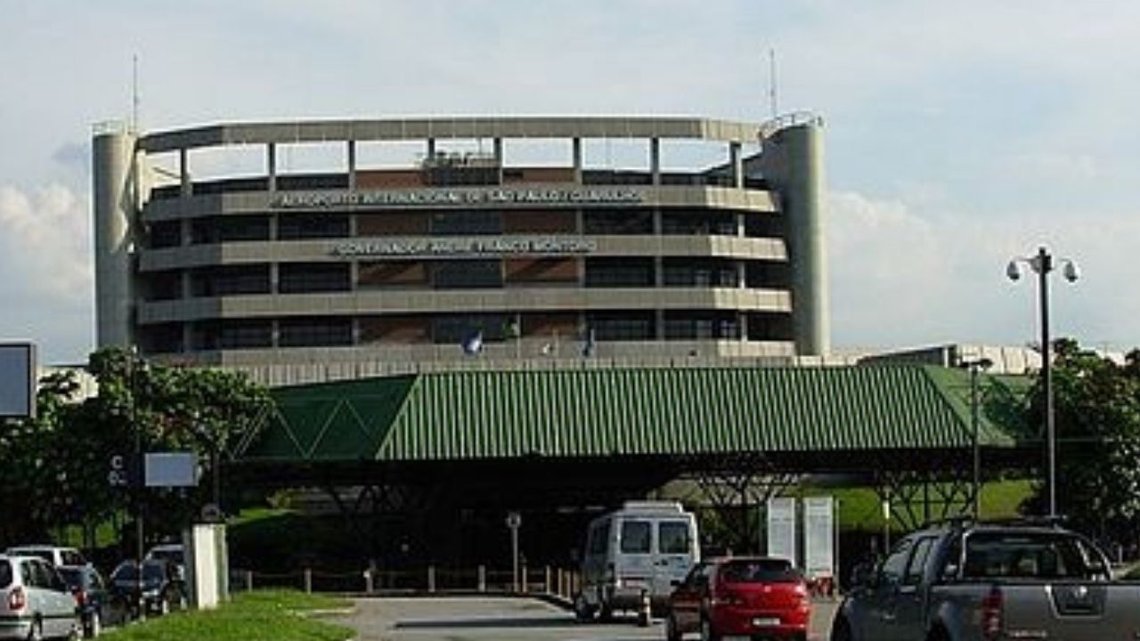 Prefeito de Guarulhos emite pedido para o fechamento do Aeroporto Internacional de São Paulo