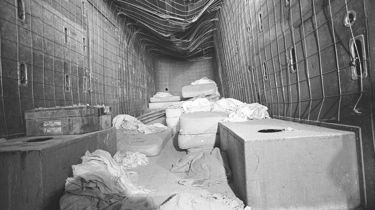16 horas debaixo da terra: O terrível sequestro de um ônibus escolar em 1976