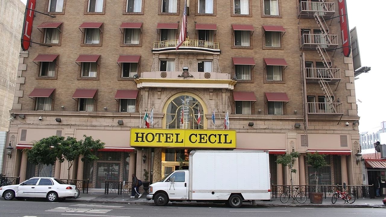 Palco de suicídios e assassinatos: 5 curiosidades sobre o bizarro Hotel Cecil