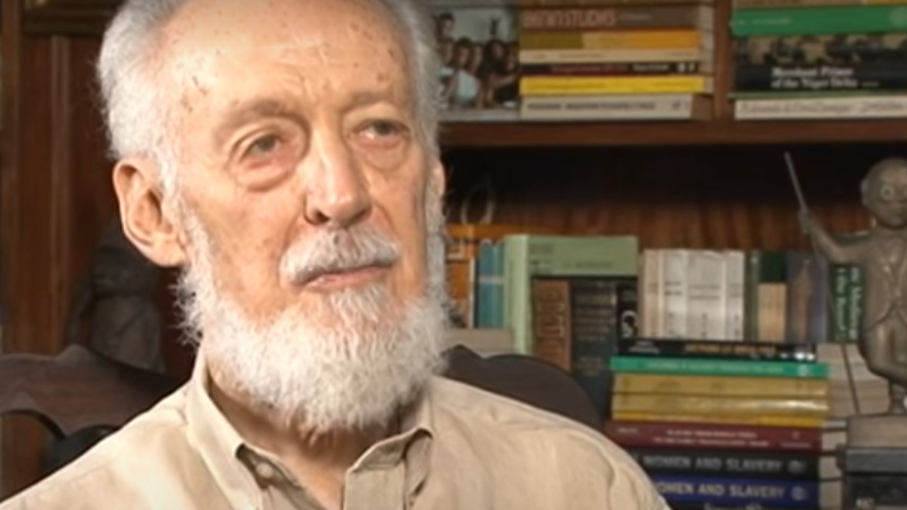 Morre Alberto da Costa e Silva, diplomata e especialista na história da África