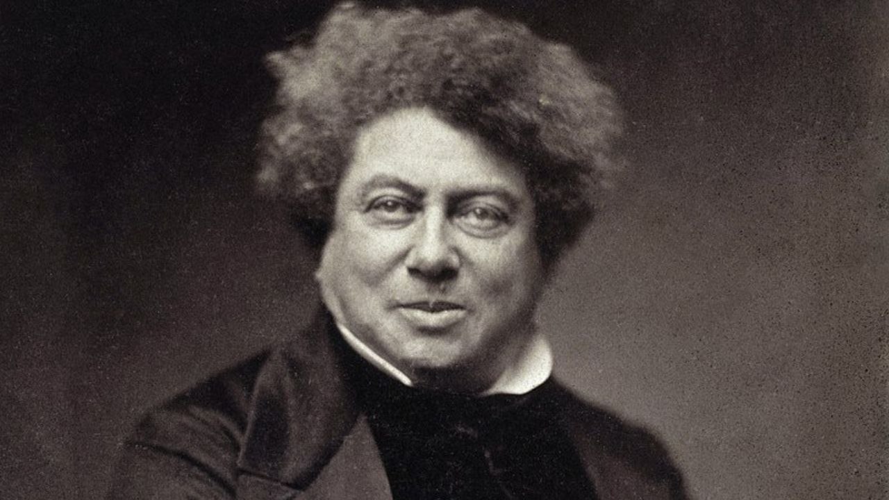 Embranquecido e reconhecido apenas no século 21: A saga de Alexandre Dumas