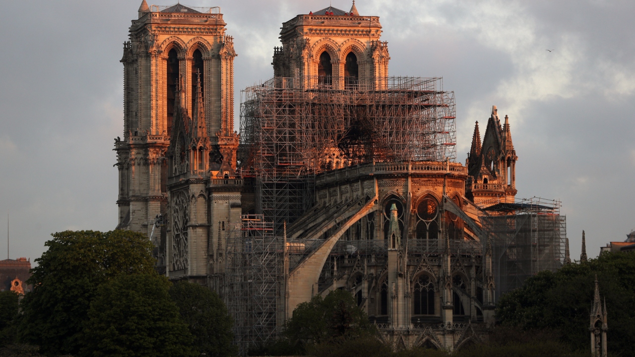 Há 5 anos Notre Dame sofria com incêndio; agora catedral se prepara para reabrir