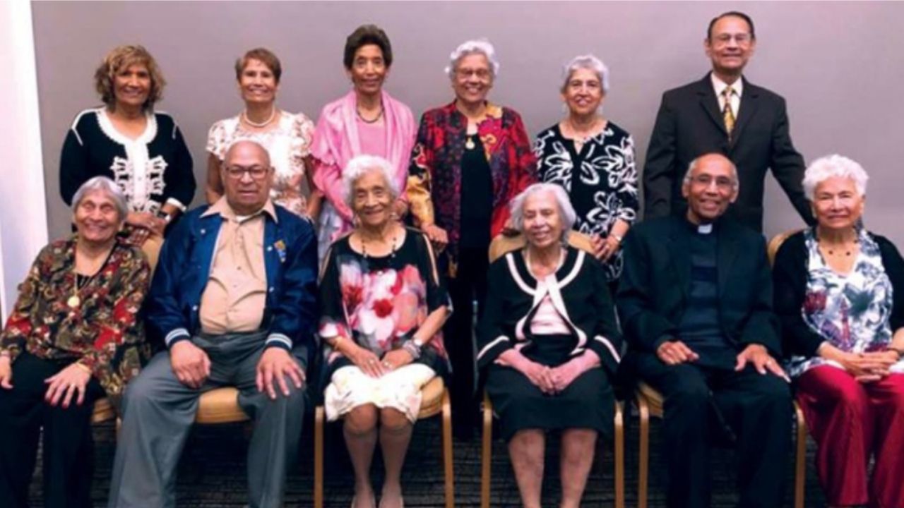 1.042 anos: Família de doze irmãos entra para Guinness Book por ter “maior idade combinada”