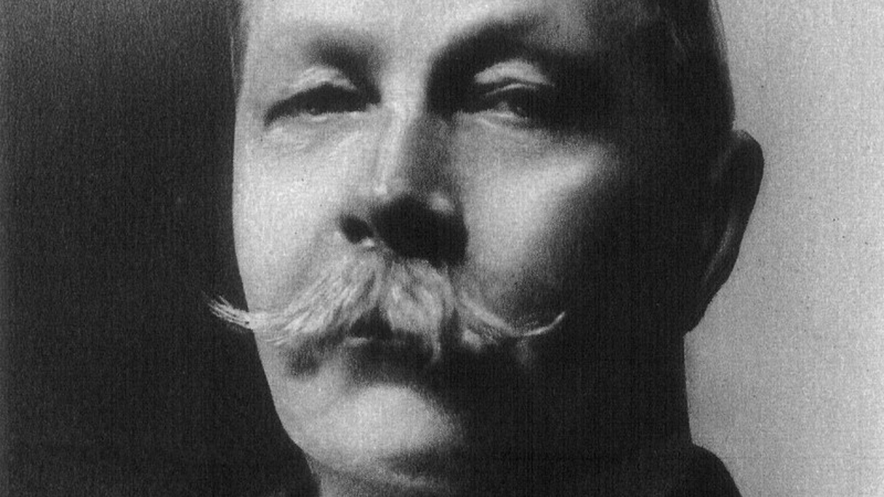 O personagem que causou dor de cabeça para Arthur Conan Doyle