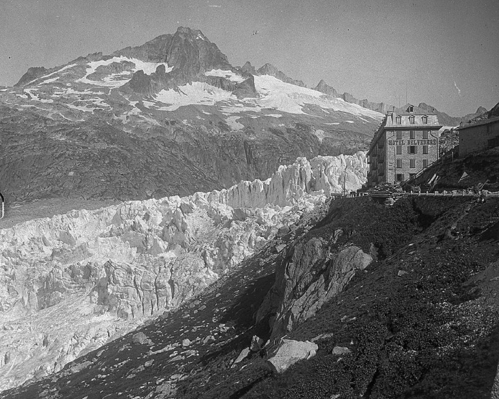 Hotel Belvedere: A construção abandonada nos Alpes Suíços