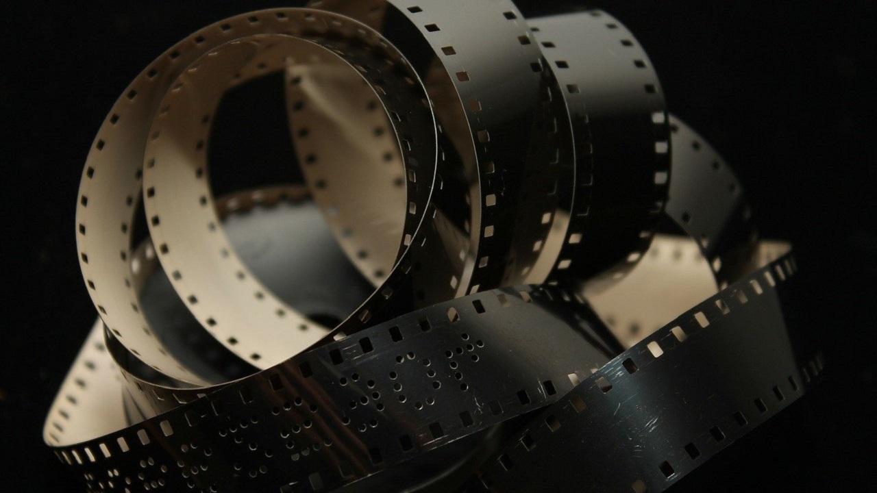 Como surgiram as expressões ‘queimar o filme’ e ‘cair a ficha’?