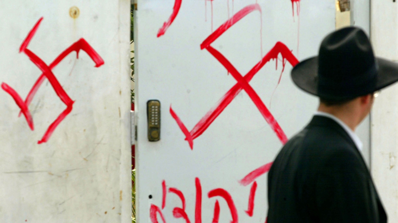 Intolerância: O que um sobrevivente do Holocausto tem a dizer sobre os casos de apologia ao nazismo no Brasil