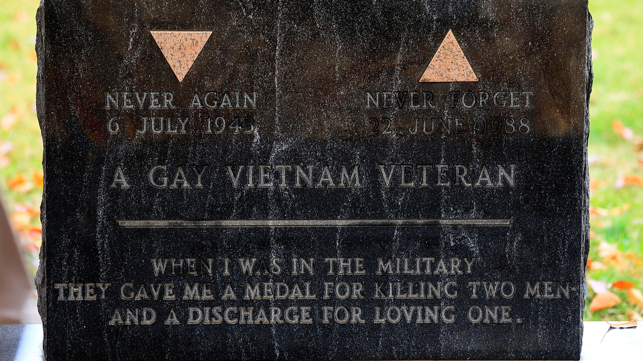 A história por trás da lápide do ‘Veterano Gay do Vietnã’
