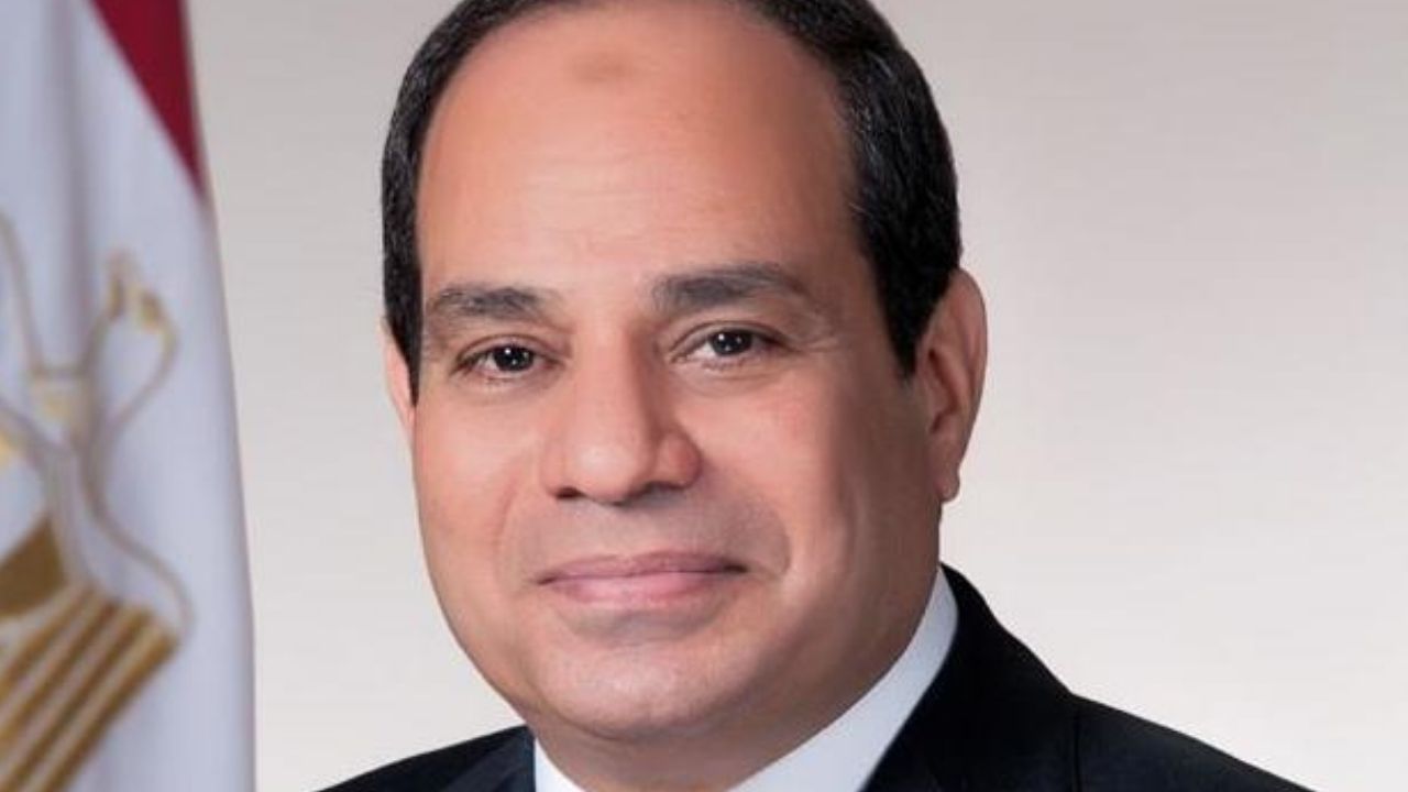 Brincadeira com fundo de verdade: O dia em que o presidente do Egito foi posto ‘à venda’ no eBay