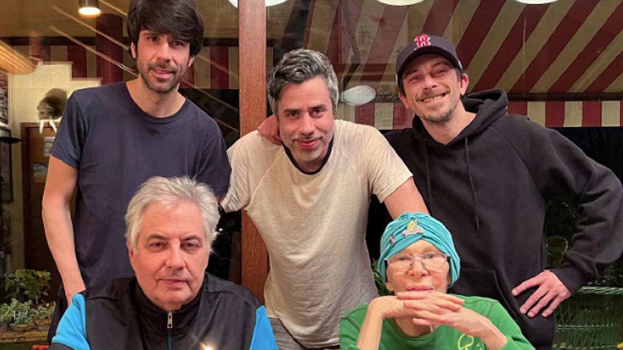 Rita Lee: Saiba quem são os três filhos da cantora