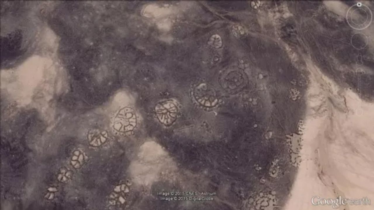 De restos mortais a estruturas misteriosas: 5 coisas já reveladas pelo Google Earth