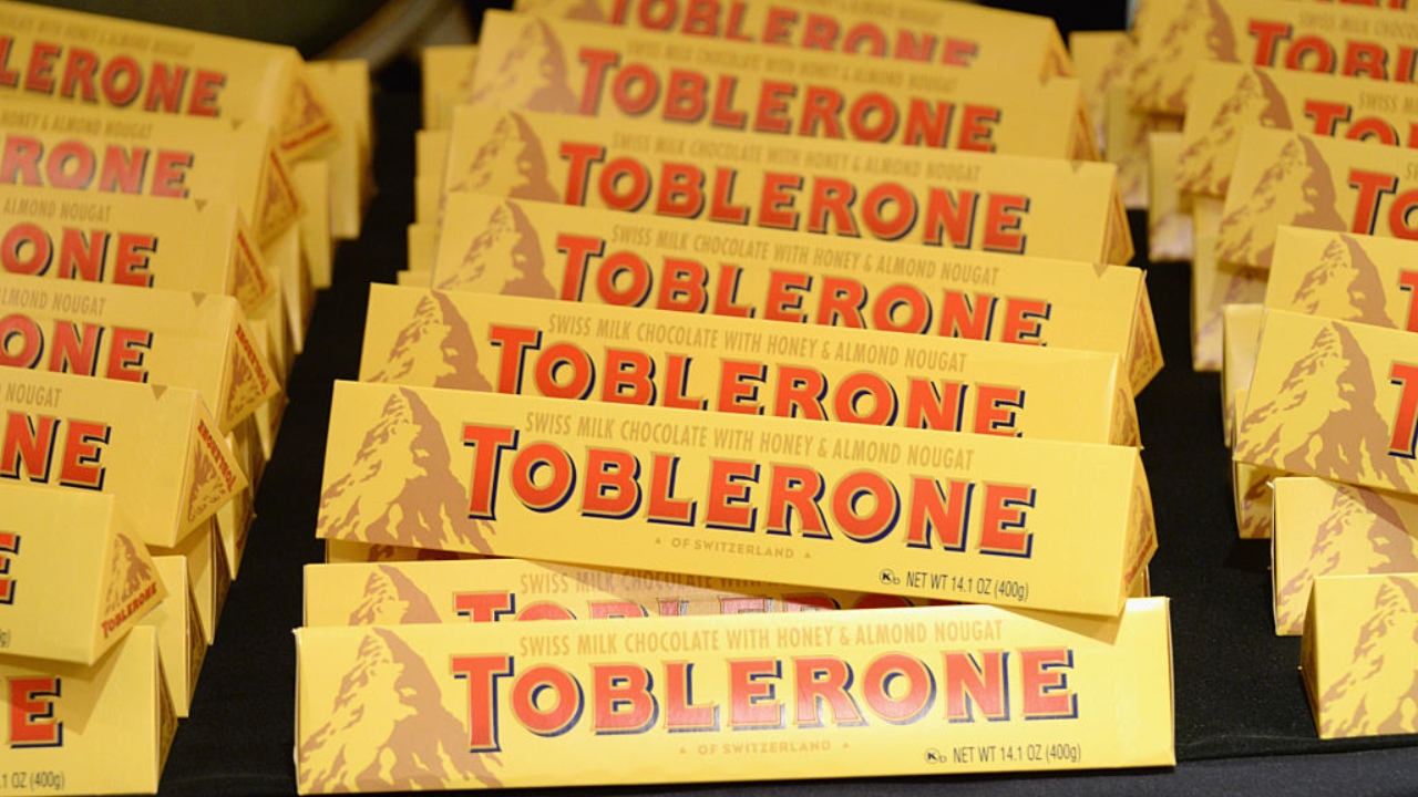 Toblerone vai precisar mudar logo e não será mais chamado de chocolate suíço