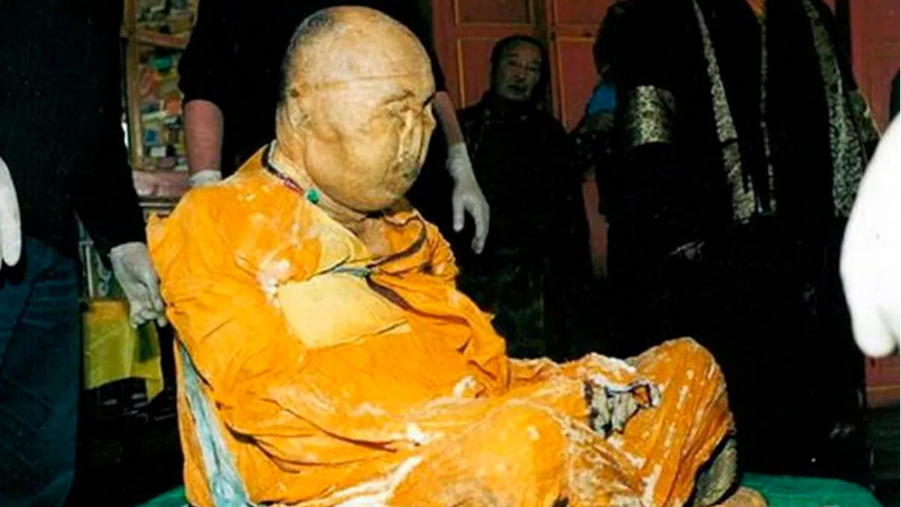 Morto em 1927, o cadáver do monge Dashi-Dorzho Itigilov permanece quase perfeitamente preservado