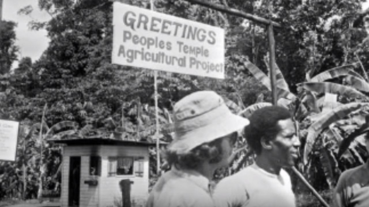 Há 42 anos, acontecia o suicídio em massa em Jonestown