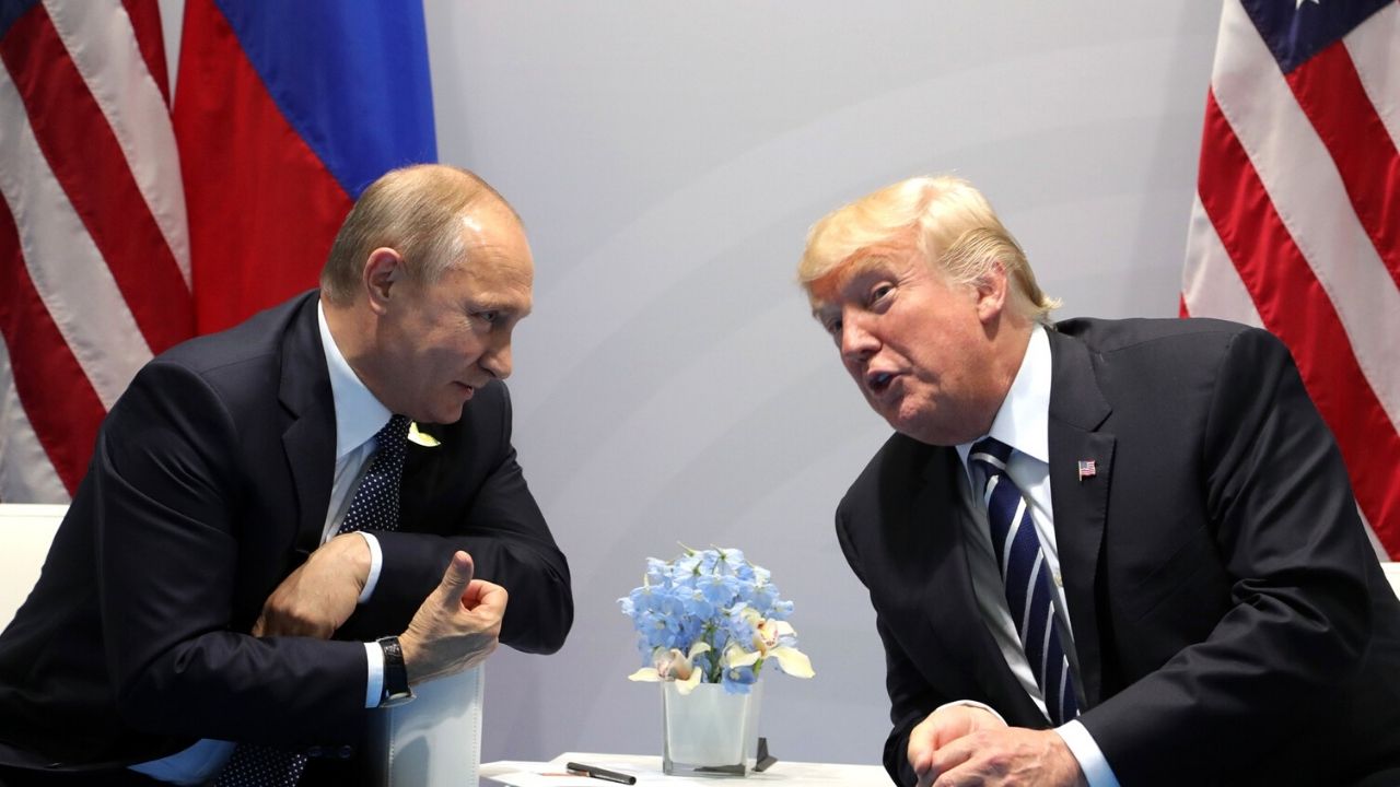 Presidente da Rússia oferece ajuda para os Estados Unidos em meio à pandemia de coronavírus