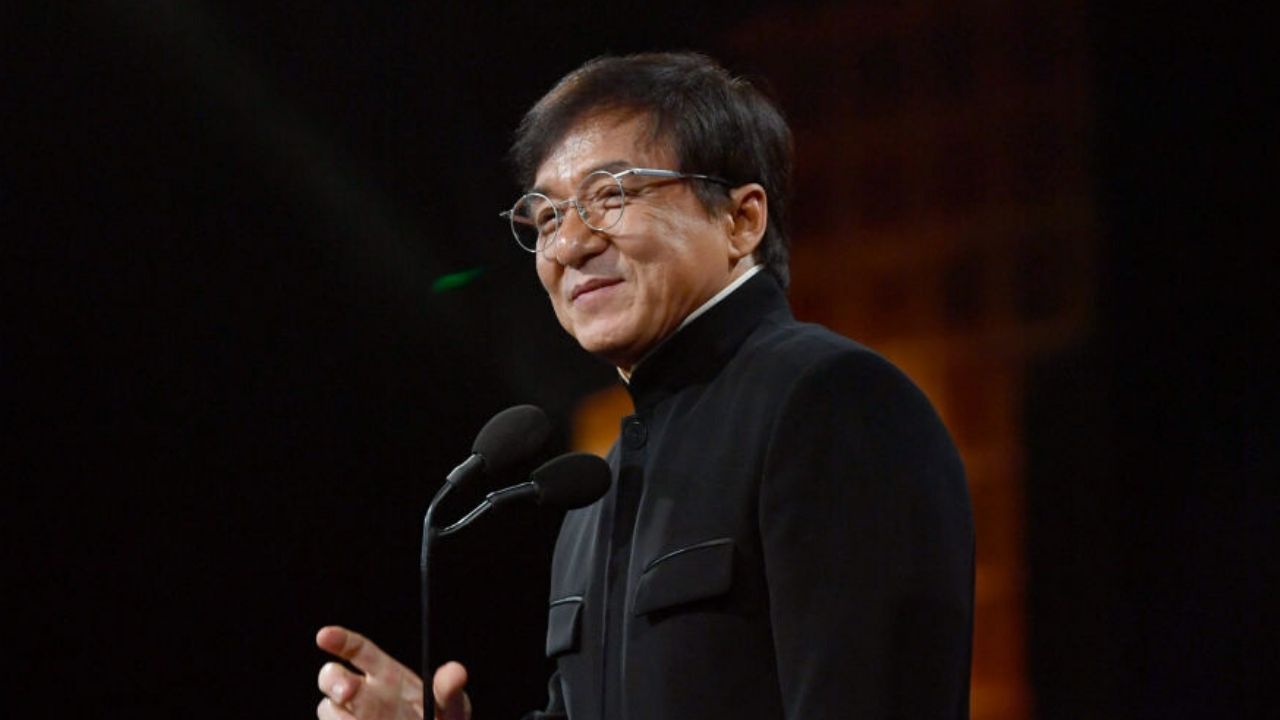 Jackie Chan oferece recompensa a quem criar cura para o coronavírus