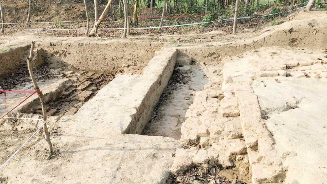 Vestígios de antigo templo budista são encontrados em Bangladesh