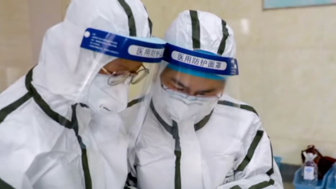 China ocultou extensão do vírus para estocar suprimentos médicos, aponta relatório dos EUA