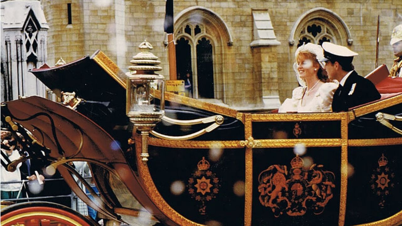 O antigo relacionamento do Príncipe Andrew, filho de Elizabeth II, e Sarah Ferguson