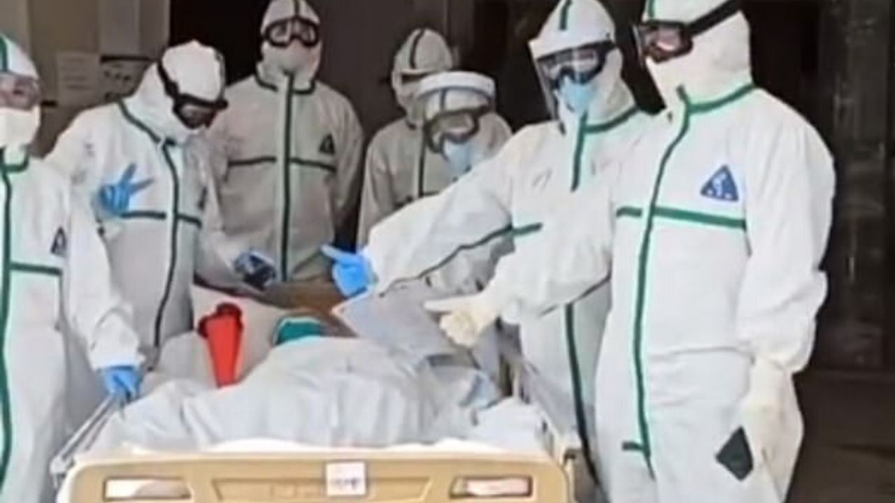 Após ser internada, mulher de 108 anos sobrevive ao coronavírus na China
