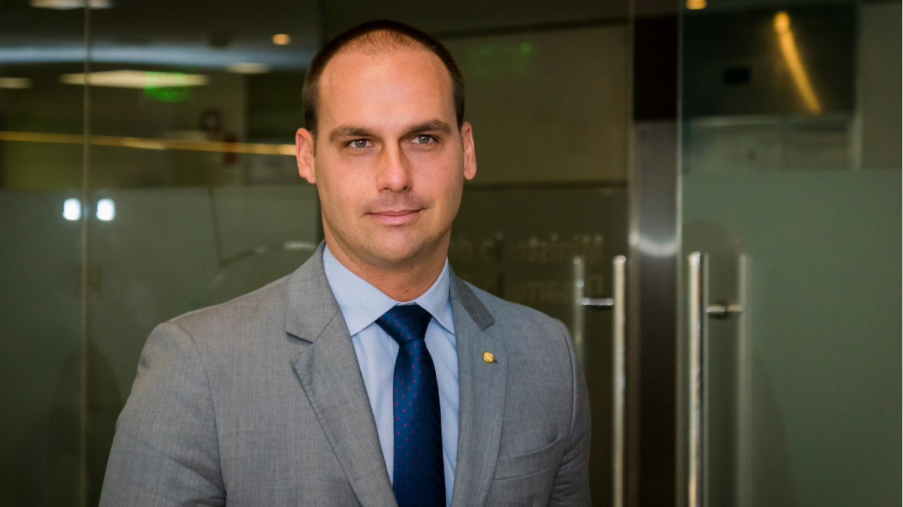Eduardo Bolsonaro sugere que o Oscar é uma forma da esquerda em “dominar a educação e a cultura”