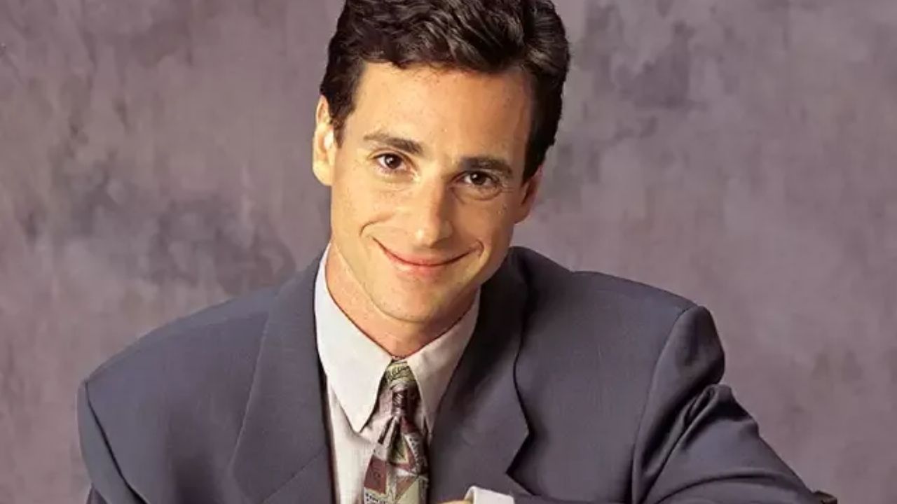 Bob Saget, protagonista de ‘Três é demais’, é encontrado morto aos 65 anos
