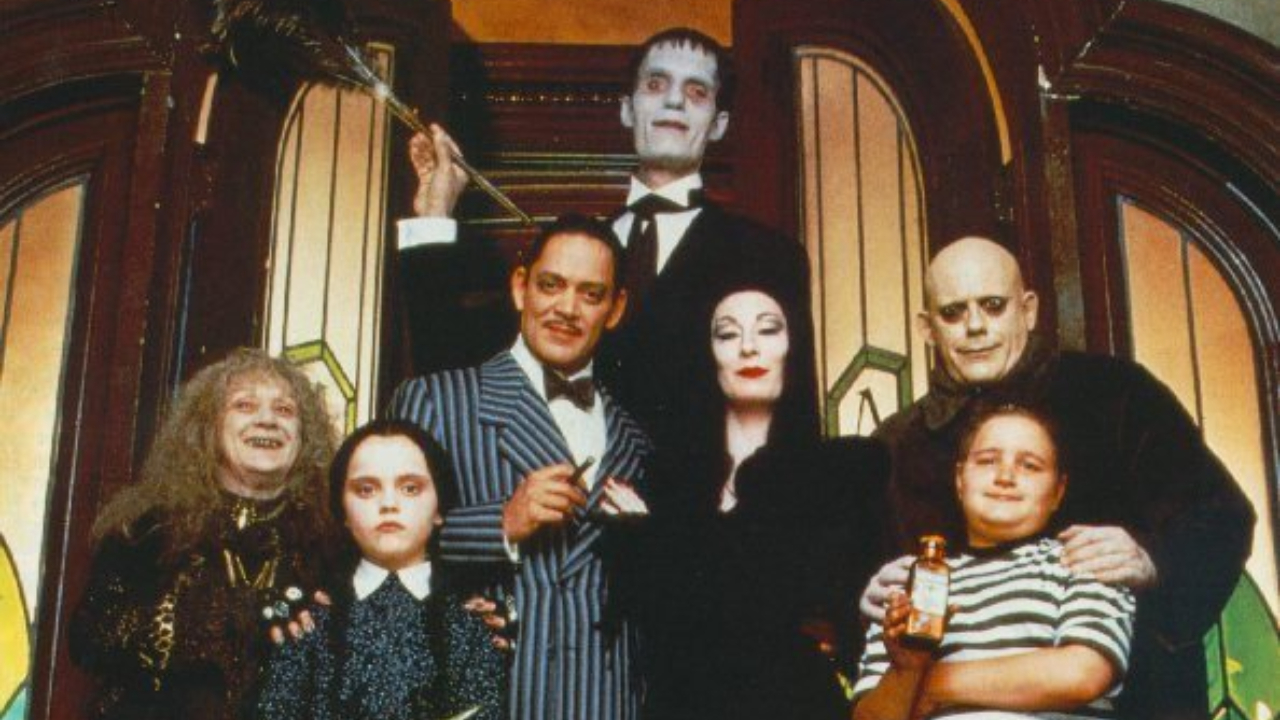 Tim Burton irá dirigir nova série sobre a Família Addams