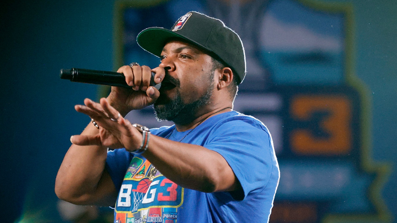 Ice Cube abandona filme por não querer se vacinar contra a covid-19