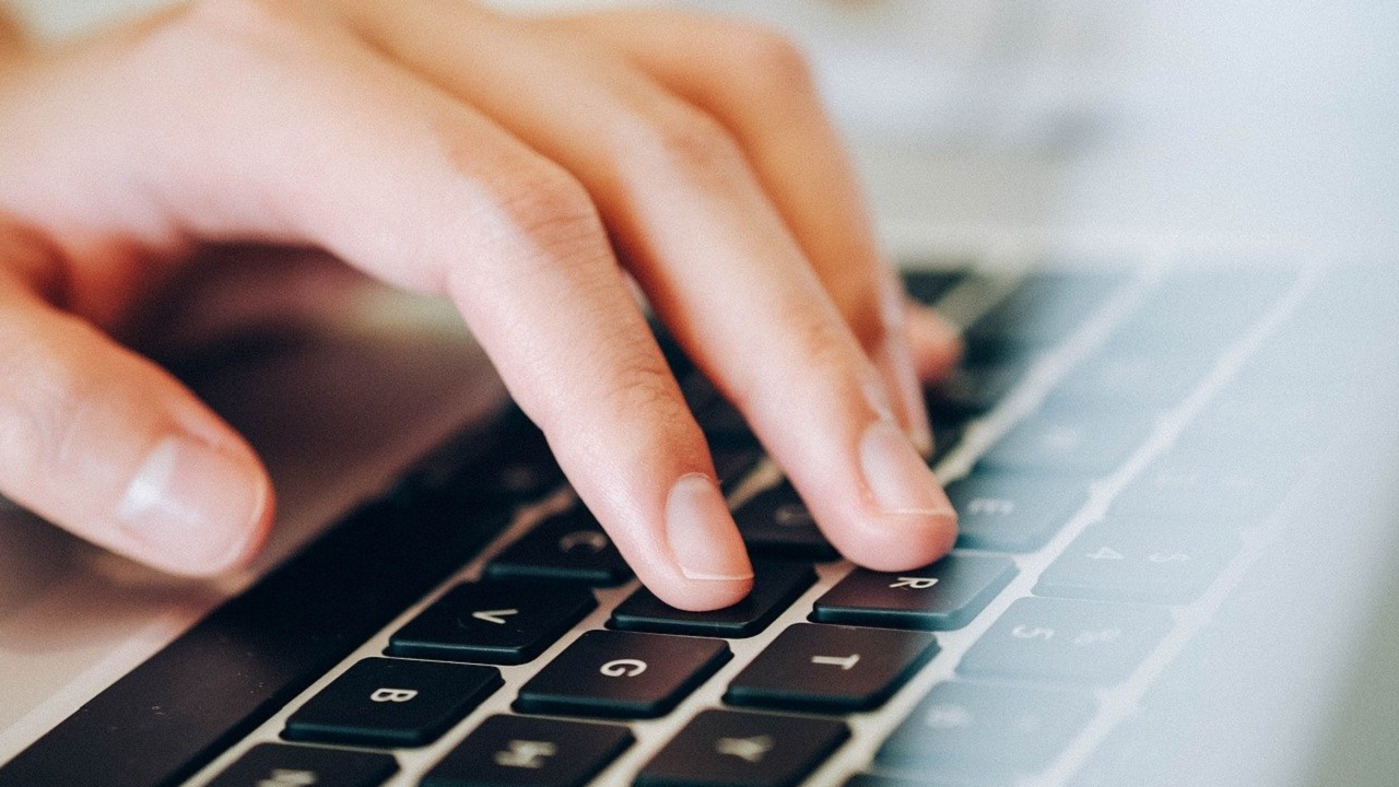 Como a internet está deixando as pessoas mais burras e ajudando na disseminação de discursos de ódio