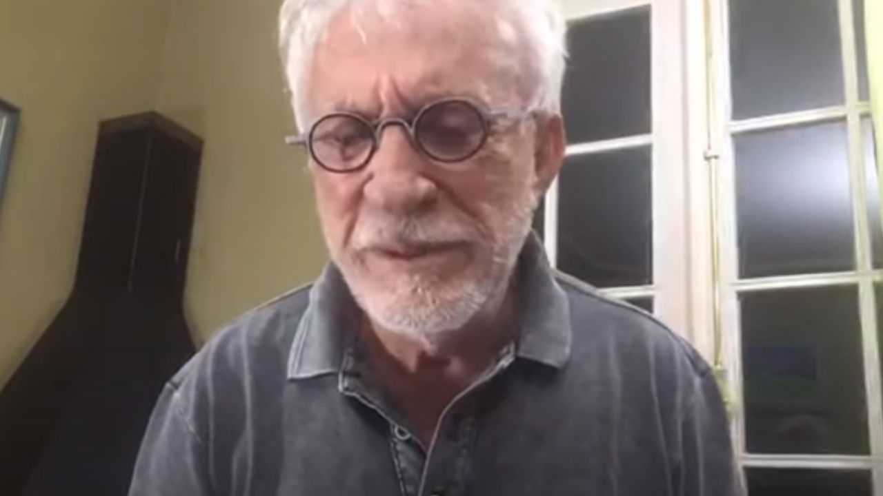 Moacyr Franco relembra trajetória e se queixa de não ser lembrado: ‘Fico tentando provar que existi’