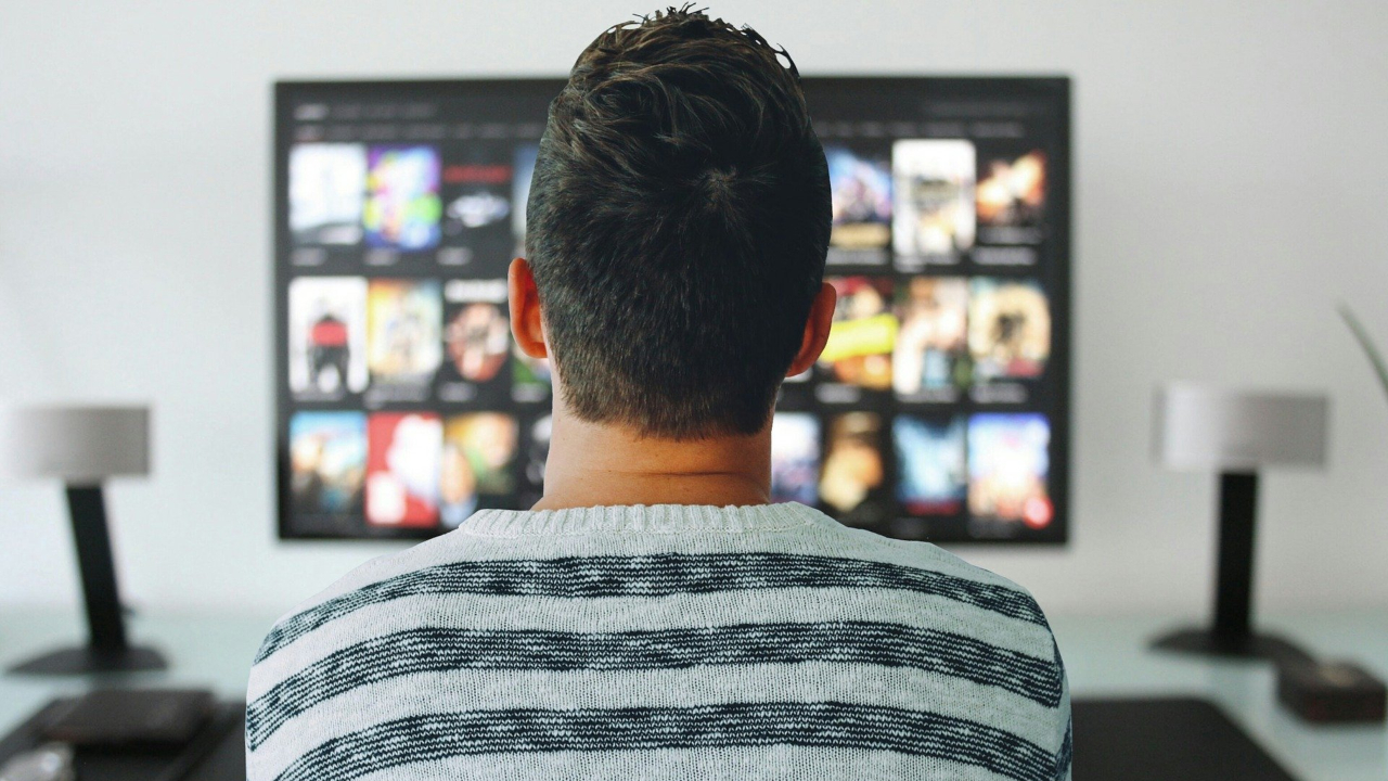 69% das pessoas deixaram de assistir TV aberta para consumir o streaming