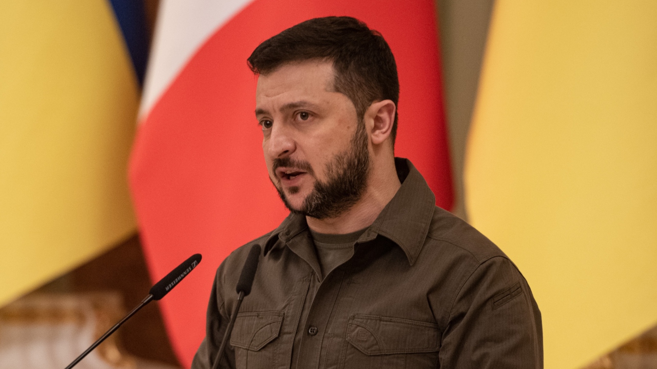 Zelensky desabafa sobre mortes durante a batalha de Donbass: ‘Assustador’