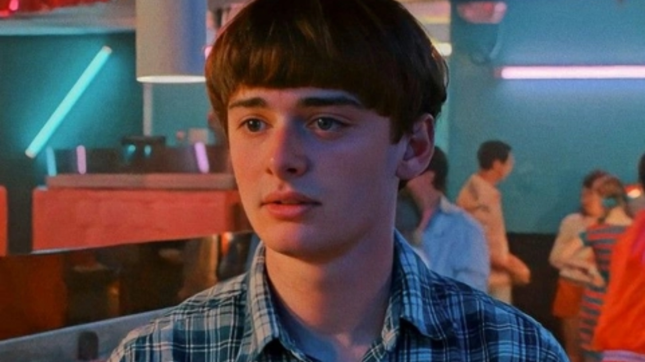 Ator de Stranger Things é detonado ao debochar da guerra em Gaza