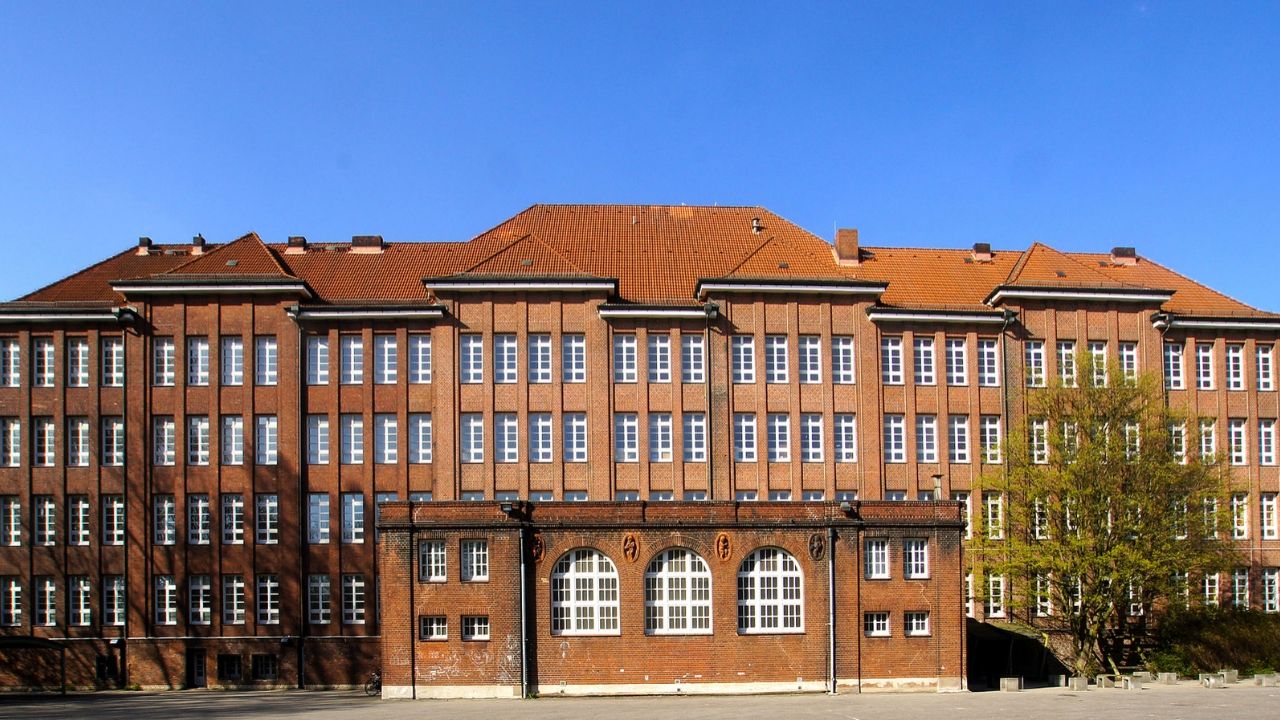 Os horrores de Bullenhuser Damm, a escola que foi usada pelo Terceiro Reich para experimentos com crianças