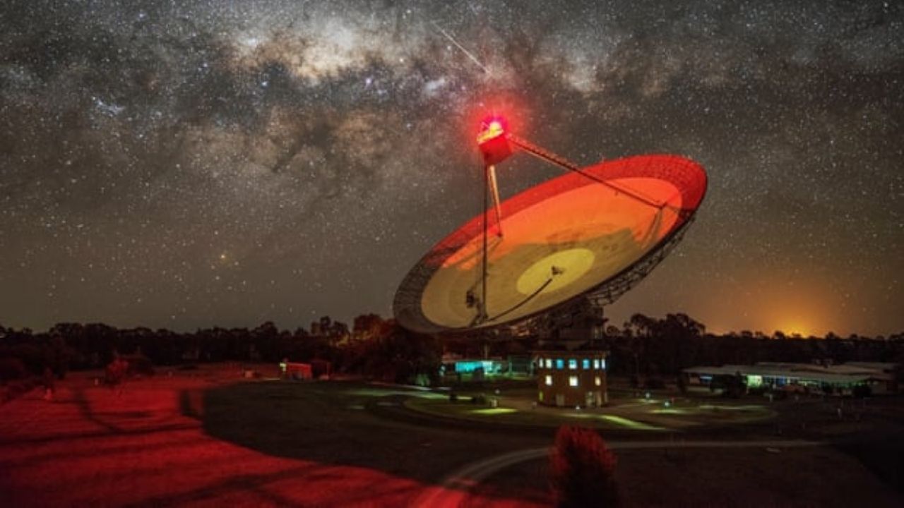 Vida extraterrestre? Sinal de rádio mais consistente desde 1977 leva cientistas a fazerem especulações