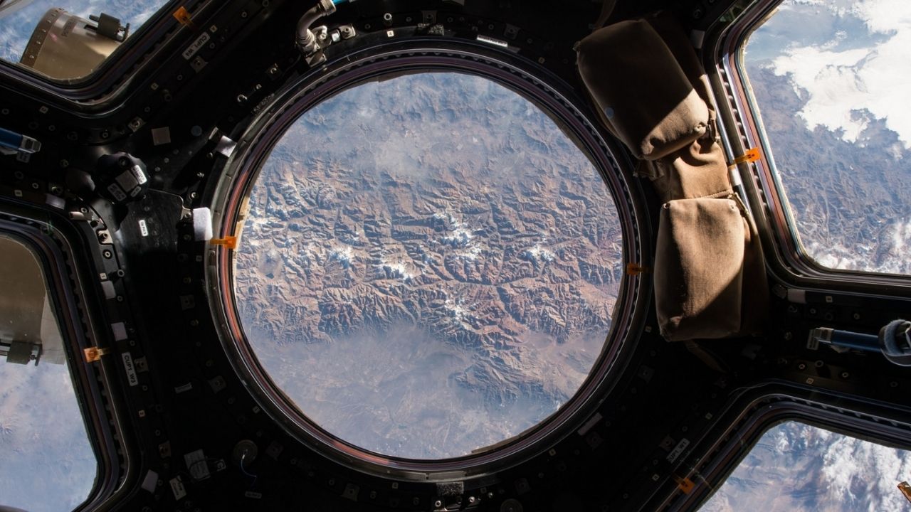 Agência espacial russa bate recorde de tempo com voo tripulado