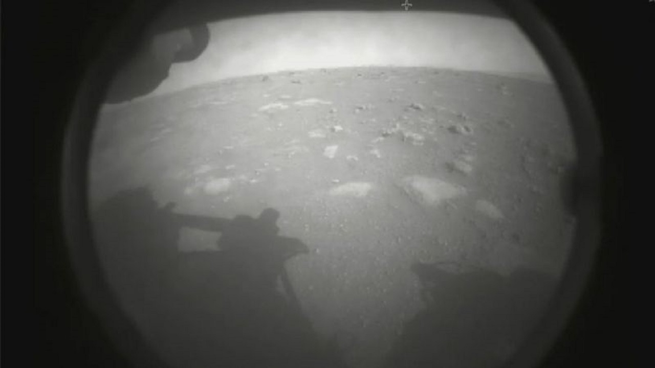 Rover Perseverance, o robô da NASA que revelou a primeira imagem de Marte