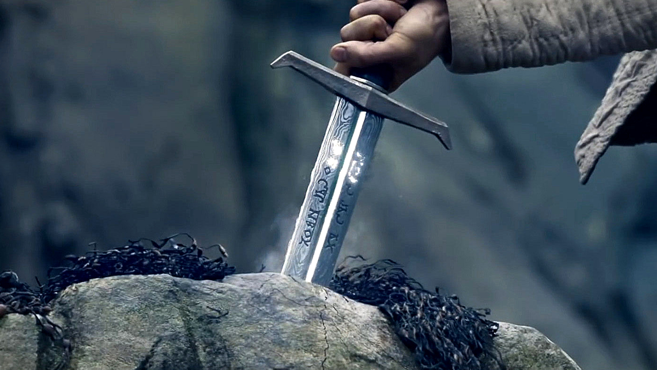 Nova Excalibur? Espada medieval é encontrada no fundo do rio Vrbas, na Bósnia