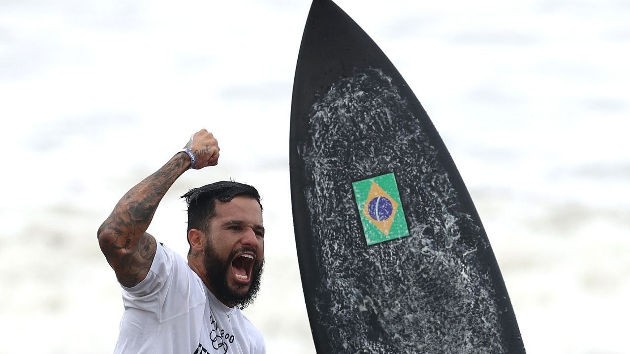Com o surfe, Brasil ganha primeira medalha de ouro nos Jogos Olímpicos de Tóquio